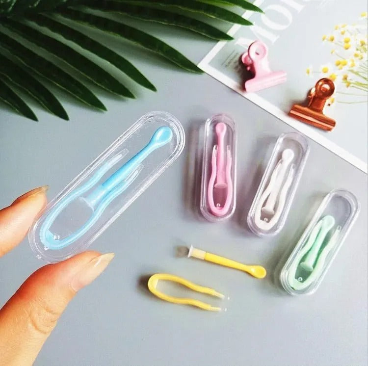 Applicator And Tweezer